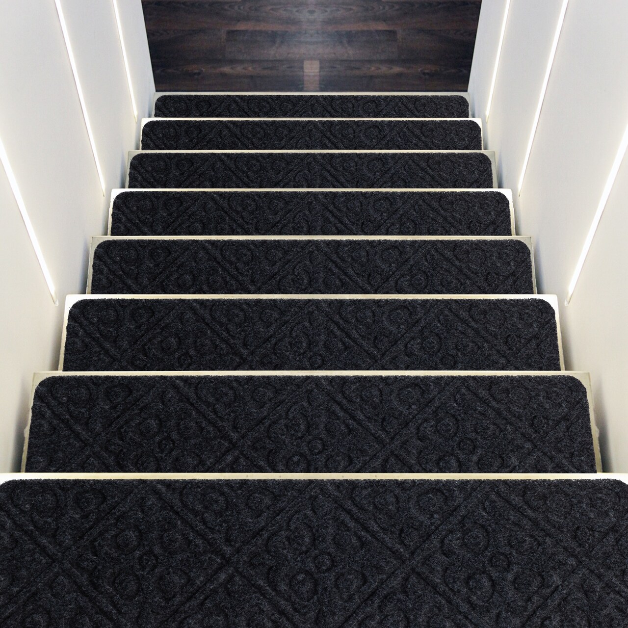 Polyester Non-Slip Stair Treads Set of 15 with Waterproof Surface and Easy Installation